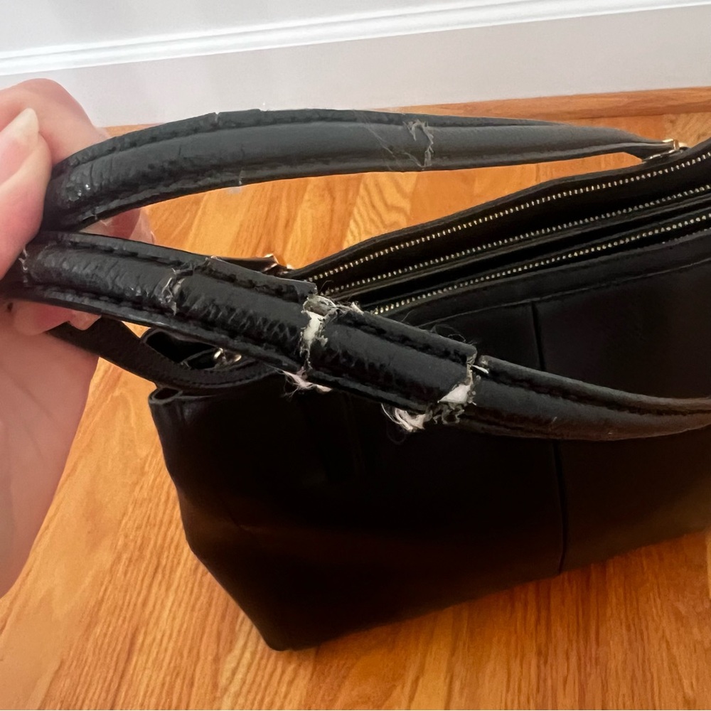 Coach Black Leather Tote Bag with Long Strap - Picture 9 of 16